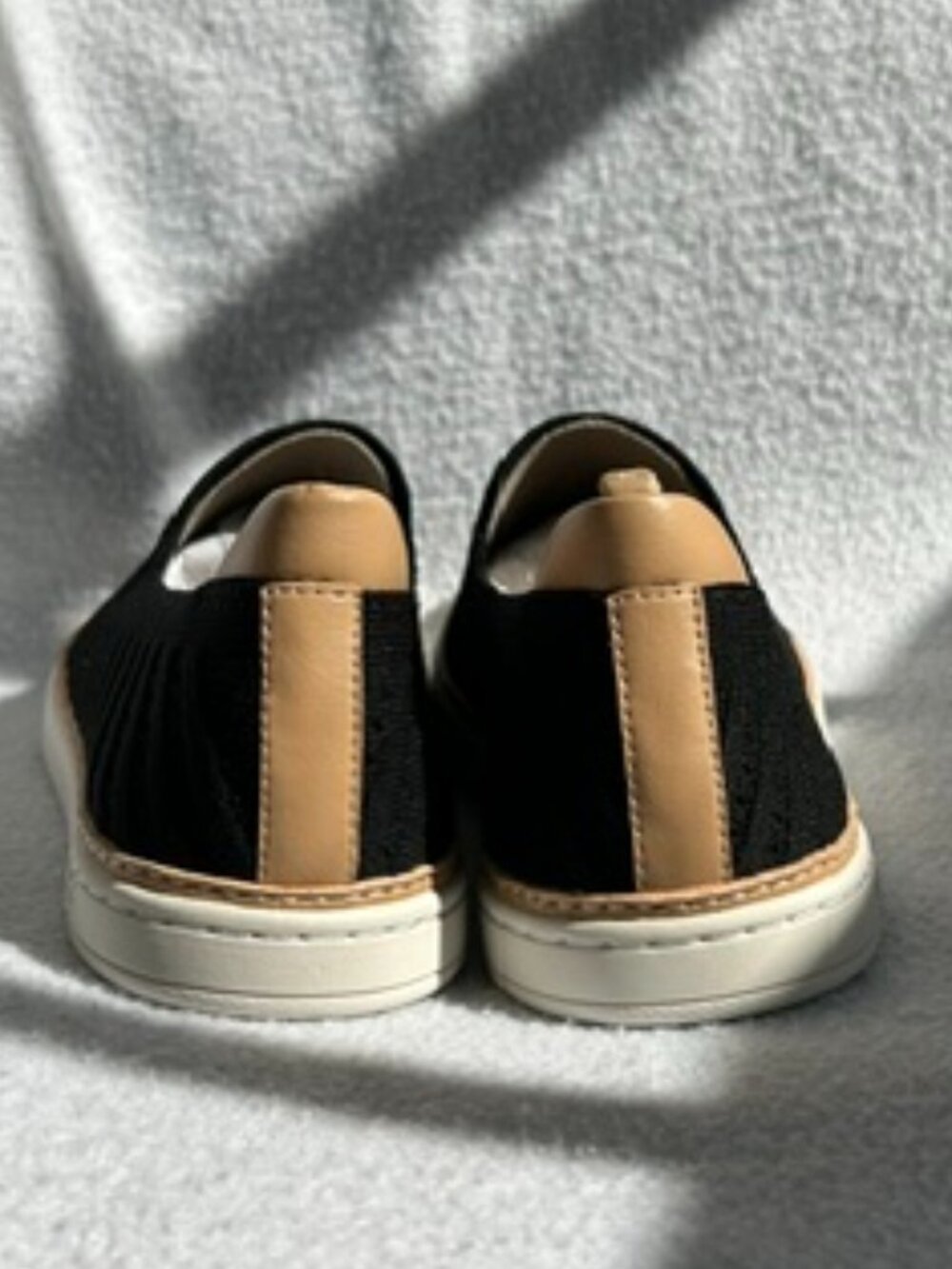 UGG Sammy Chevron Black Knit Slip-On Sneakers 8 NIB - Picture 5 of 8